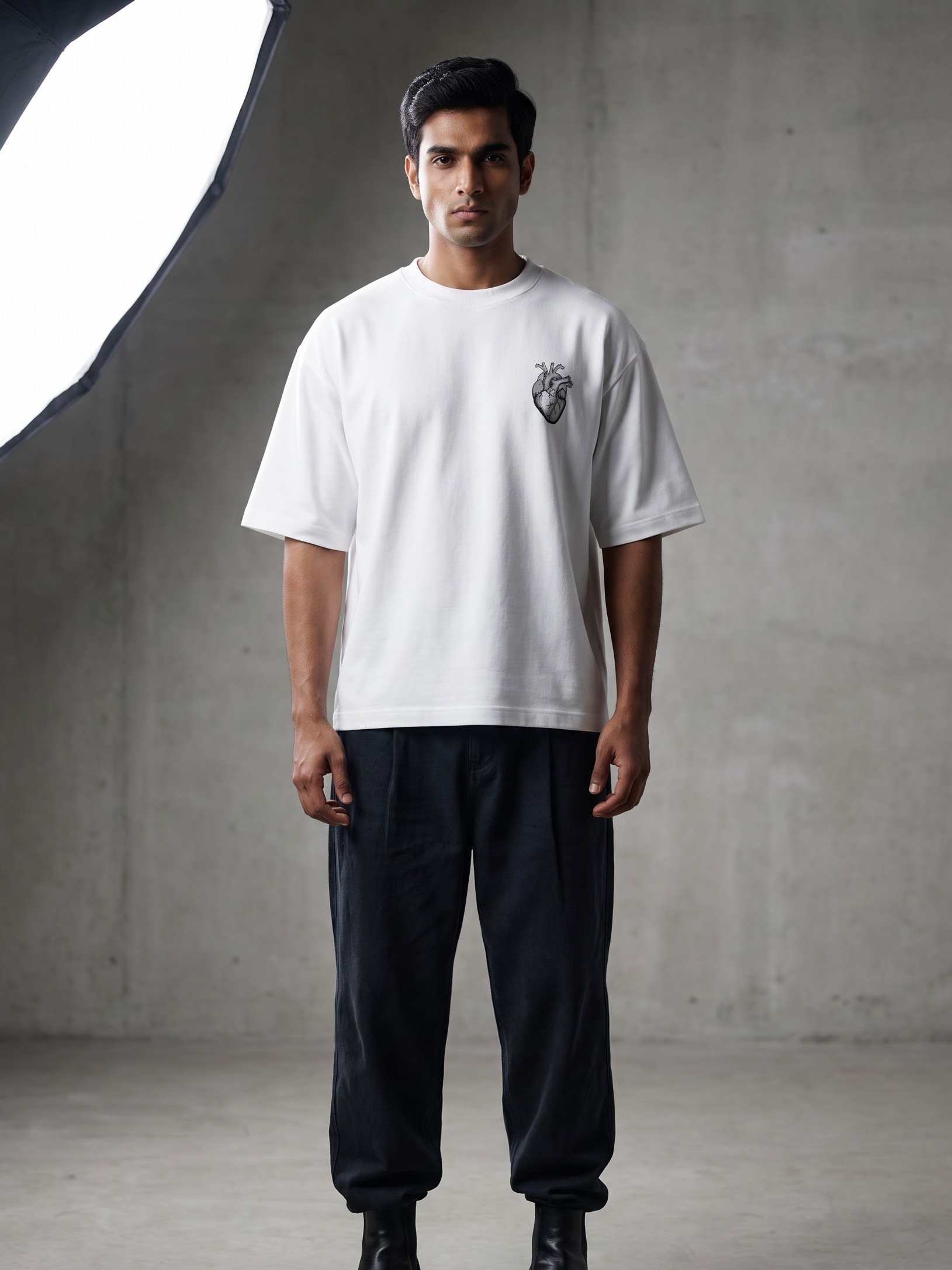 Y2K Graphic Tee - View 2